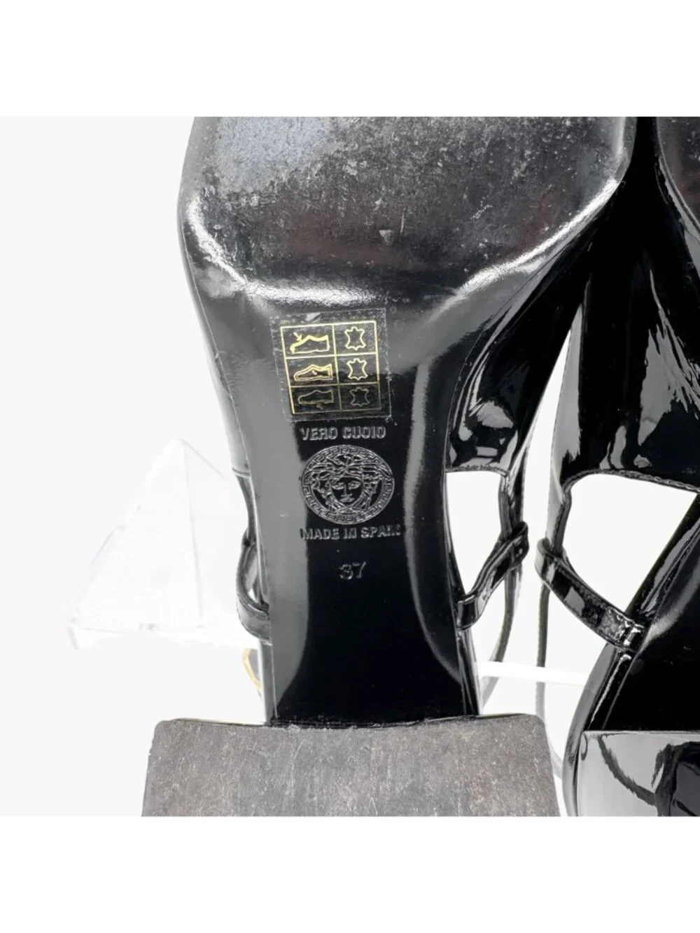 Versace Medusa Slingback Pumps Size 37 US 7 Black Patent Leather Block Heel